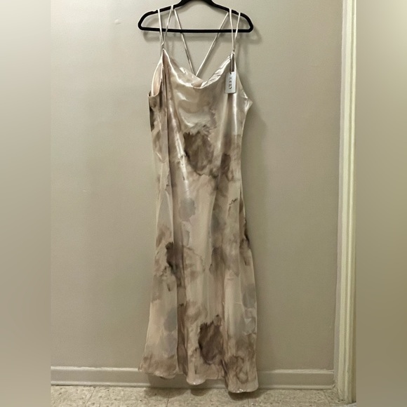 NEW! PLUS SIZE Cider Watercolour Cowl Neck Dress - Picture 7 of 7